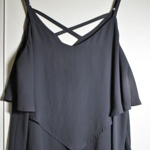 Torrid tank with crisscross detail,  size 1